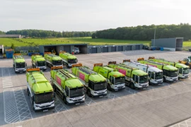 Lincolnshire’s West Lindsey District Council renews 12-year relationship with Dennis Eagle