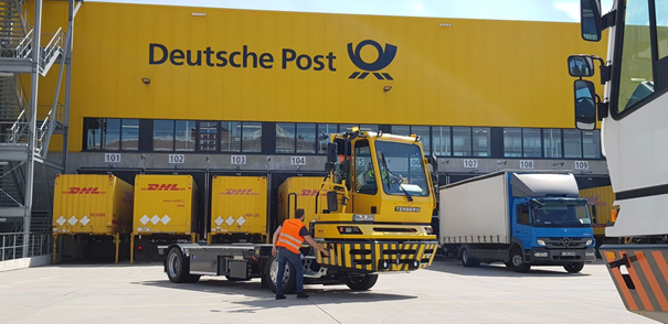 TERBERG LIEFERT VOLLELEKRTISCHEN WECHSELBRÜCKENUMSETZER BC202-EV AN DIE DEUTSCHE POST AUS